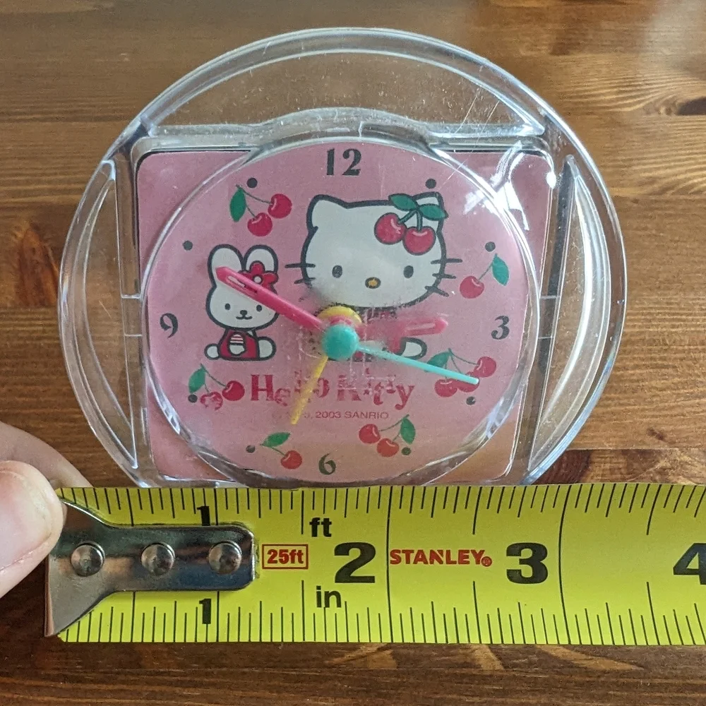 Hello Kitty Clock ⏰ - Picture 6 of 6